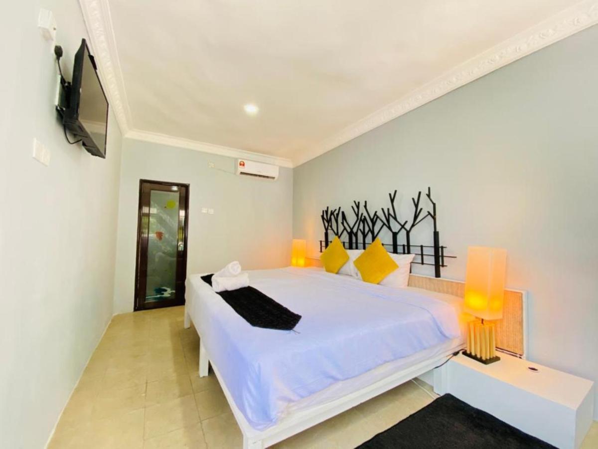 Fat Mermaid Guesthouse Pantai Cenang  Exterior foto